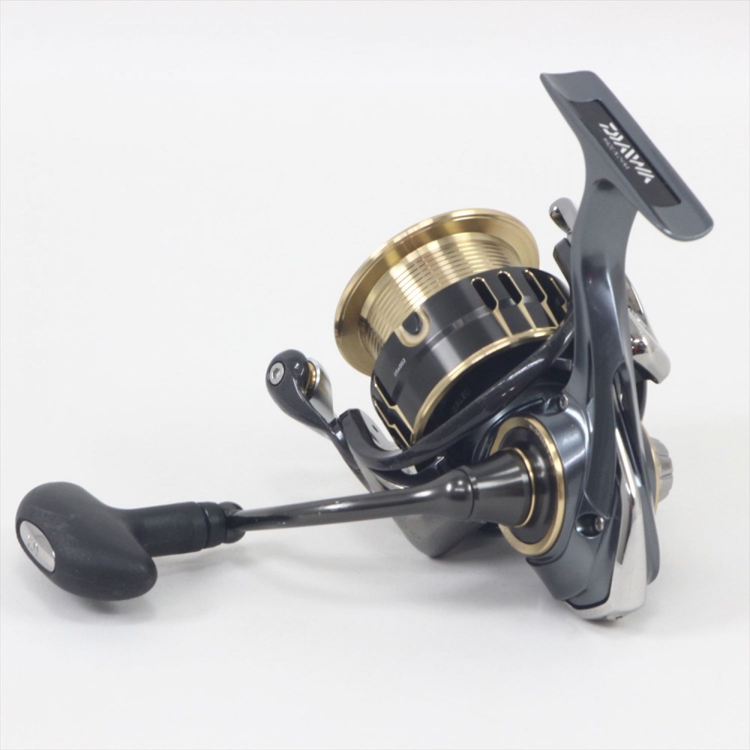 Daiwa ダイワ 17セオリー 3012h Theory 3012h スピニングリール 中古リール Bランク なんでもリサイクルビッグバン オンラインショップ