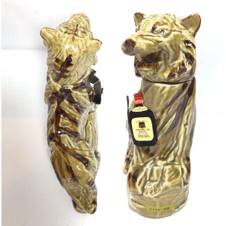 【北海道内限定発送】 OLD サントリーオールド 蒸留酒類 ウィスキー ジャパニーズ 700ml 箱付 陶器干支ボトル 寅歳 43度