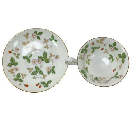  Wedgwood ウェッジウッド カップ＆ソーサー WILD STRAWBERRY ワイルドストロベリー 2Pセット