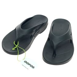 $$ OOFOS ウーファス OORIGINAL リカバリーサンダル 26cm ユニセックス M7-W9 ブラック Sランク