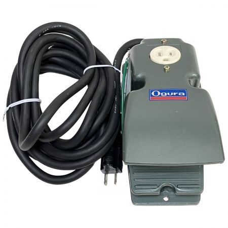 ЗЗ Ogura 100V パンチャー用フットスイッチ 9001080 グリーン