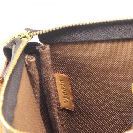  LOUIS VUITTON ルイヴィトン モノグラム アクセサリーポーチ M51980