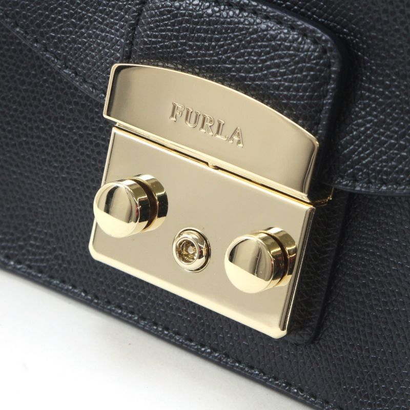 中古】 FURLA フルラ ショルダーバッグ 265332/G6400/B5 ブラック