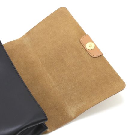  PAOLA NUTTI クラッチバッグ ブラック×ブラウン