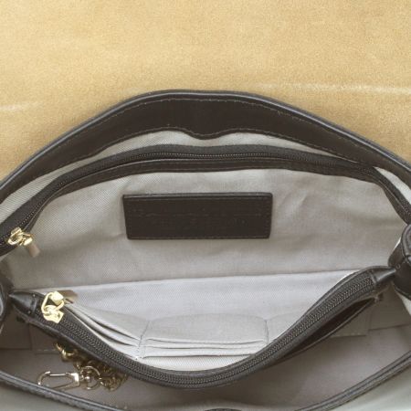  PAOLA NUTTI クラッチバッグ ブラック×ブラウン