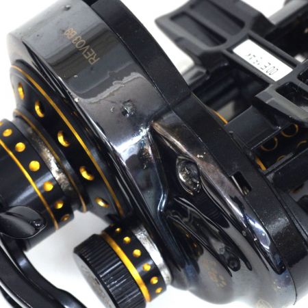  Abu Garcia アブガルシア REVO BLACK 9 ベイトリール