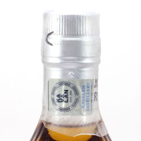  KAVALAN シングルモルト ウイスキー クラシック CLASSIC 700ml 40度 箱付き 未開栓