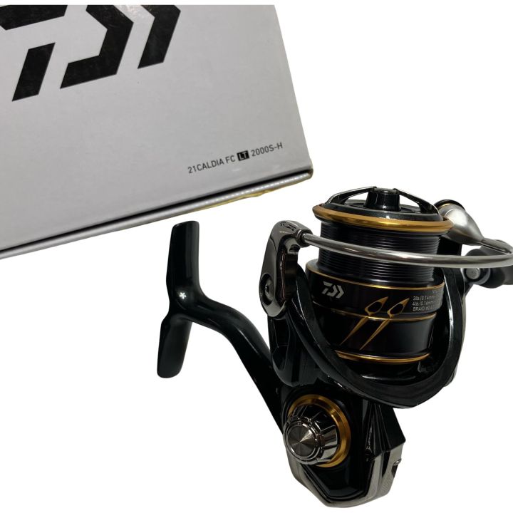 【美品】DAIWA CALDIA FC LT2000S スピニングリール ダイワ スピニングリール 25カルディア FC LT2000S(FC LT2000S