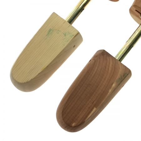  Ferragamo フェラガモ シューキーパーウッド Mサイズ