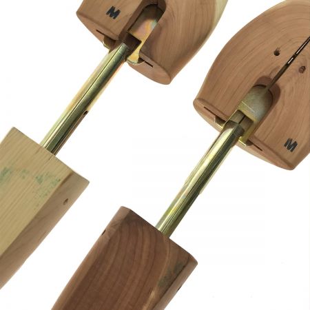  Ferragamo フェラガモ シューキーパーウッド Mサイズ