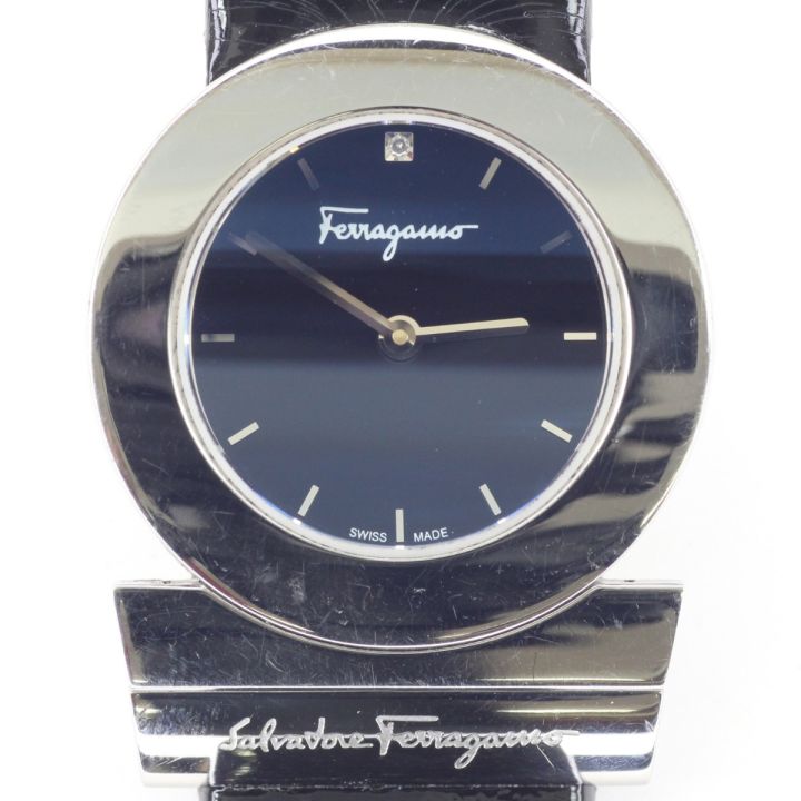 Ferragamo フェラガモ レディース クォーツ腕時計 F56 Ferragamo フェラガモ レディース クォーツ腕時計 F56 - 中古腕時計