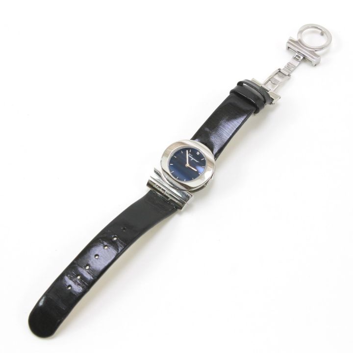 Ferragamo フェラガモ レディース クォーツ腕時計 F56 Ferragamo フェラガモ レディース クォーツ腕時計 F56 - 中古腕時計