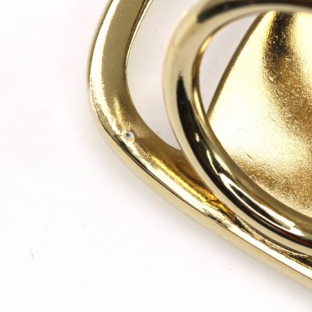  Salvatore Ferragamo サルヴァトーレフェラガモ スカーフリング ゴールド色