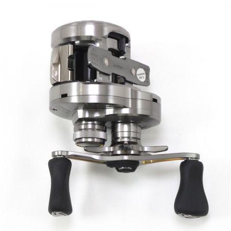  SHIMANO シマノ カルカッタコンクエスト BFS XG LEFT ベイトリール 045713