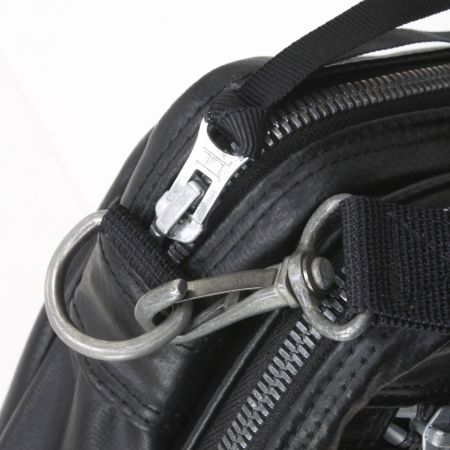  吉田カバン LUGGAGE LABEL ニューライナーショルダーバッグ PVC ブラック