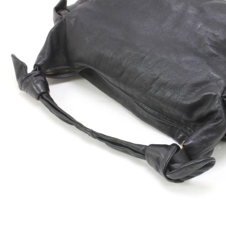  MARC BY MARC JACOBS マークバイマークジェイコブス セミショルダーバッグ ブラック