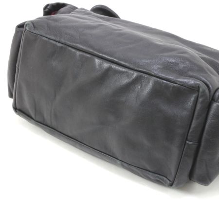  MARC BY MARC JACOBS マークバイマークジェイコブス セミショルダーバッグ ブラック