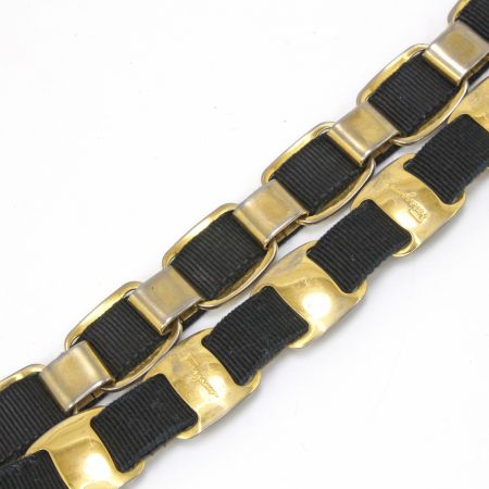  Salvatore Ferragamo サルヴァトーレフェラガモ ヴァラゴールドチェーン ショルダーバッグ AU-21.5667 ブラック