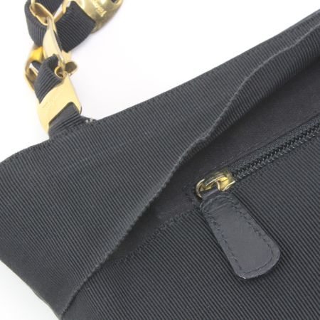  Salvatore Ferragamo サルヴァトーレフェラガモ ヴァラゴールドチェーン ショルダーバッグ AU-21.5667 ブラック