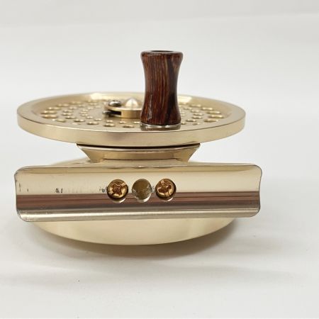  イナガキ フライリール FLY TROUT1