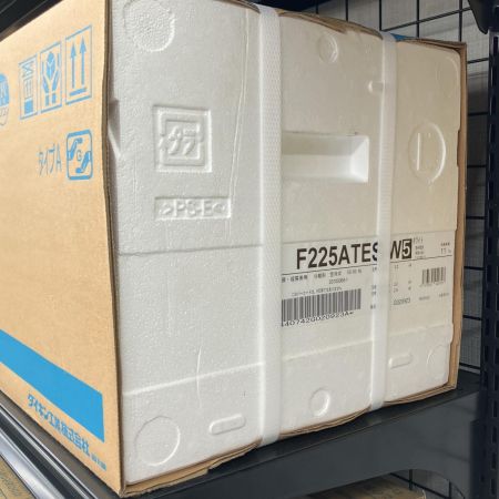 DAIKIN ダイキン  壁掛けエアコン DAIKIN F225ATES-W5 2025年製  F225ATES-W5