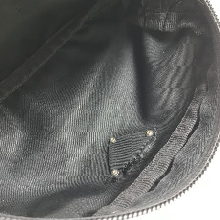  PRADA プラダ コスメポーチ ナイロン ブラック