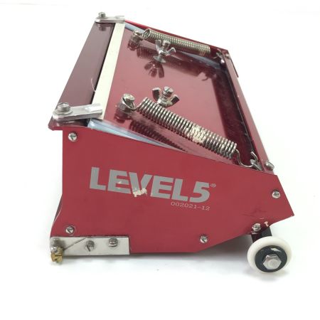  LEVEL5 フラットボックス レッド