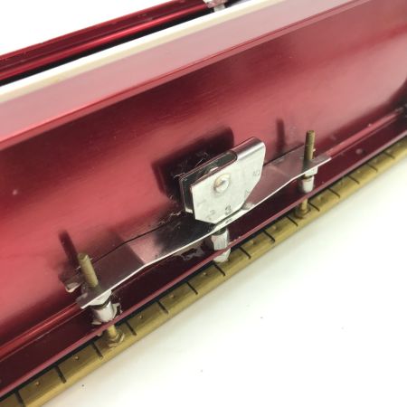  LEVEL5 フラットボックス レッド