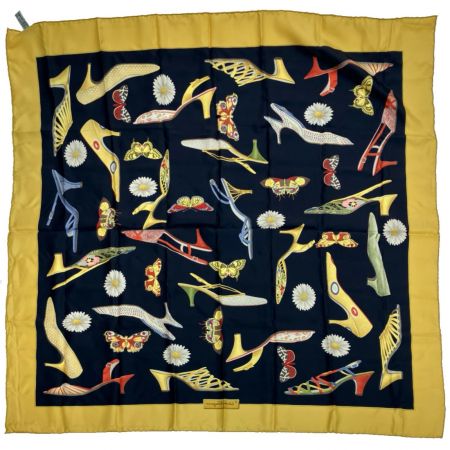  Salvatore Ferragamo サルヴァトーレフェラガモ ハイヒール柄　スカーフ ネイビー