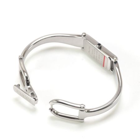  GUCCI グッチ レディースクォーツ 腕時計 1500L