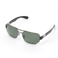  RAY-BAN レイバン サングラス 60□17 135 RB3672 ブラック Bランク