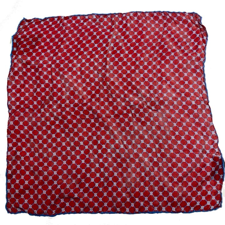 （新品）GUCCI シルク ハンカチ（格安） GUCCI グッチ ハンカチ GGロゴ シルク ボルドー - 中古ファッション