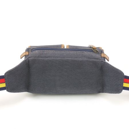  FENDI フェンディ ウエストバッグ 7VA149 ネイビー