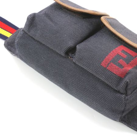  FENDI フェンディ ウエストバッグ 7VA149 ネイビー