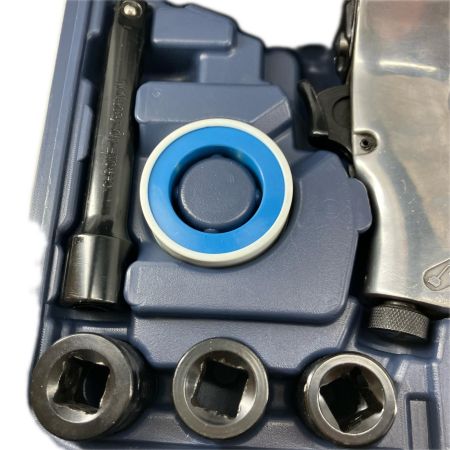 藤原産業 エアーインパクトレンチ 藤原産業 ASI-410H ケース・ソケット等付 常圧 ASI-410H