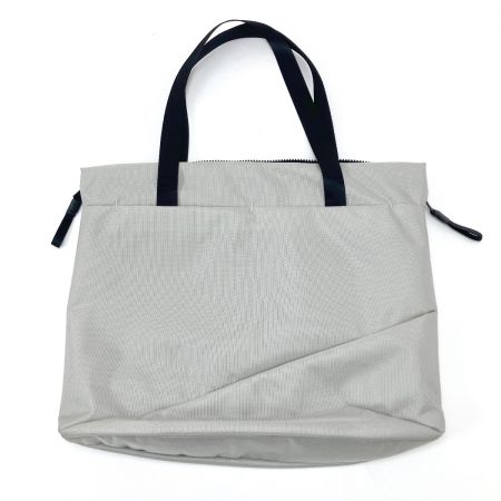  THE NORTH FACE ザノースフェイス トートバッグ NM82507 ライトグレー