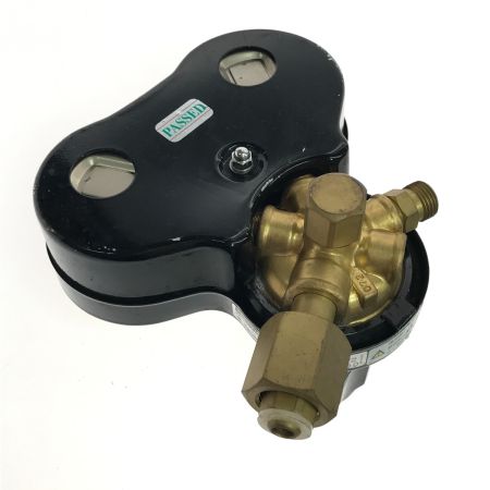  日酸TANAKA  酸素用圧力調整器 動作未確認