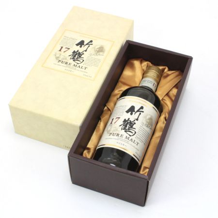 【北海道内限定発送】 NIKKA ニッカウヰスキー 竹鶴 ピュアモルト 17年 700ml 43度 ギフトBOX付 未開栓