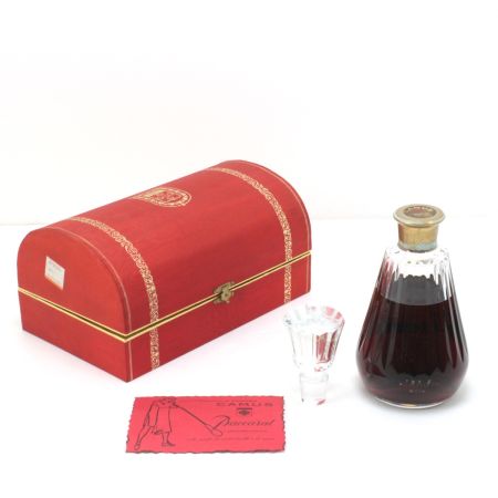  CAMUS カミュ コニャック バカラボトル 700ml 40度 替え栓付き 化粧箱入 未開栓