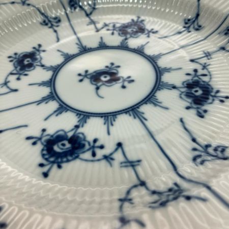  ROYAL COPENHAGEN ロイヤル・コペンハーゲン ブルーフルーテッド プレート 1P