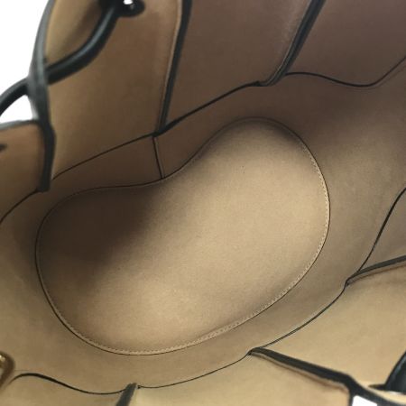  Daniel Wellington ダニエル・ウェリントン セミショルダーバッグ ポーチ付 合成皮革 ブラック