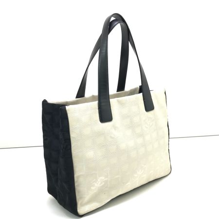  CHANEL シャネル トートバッグ ニュートラベルライン 底板破損有り ベージュ×ブラック