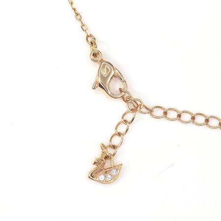  SWAROVSKI スワロフスキー ダズリングスワンネックレス 38-43cm 5473024