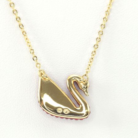  SWAROVSKI スワロフスキー アイコニックスワン ペンダント ネックレス 37-41cm 5465400