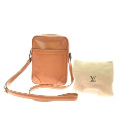  LOUIS VUITTON ルイヴィトン ショルダーバッグ エピ ダヌーブ 布袋付　 M11910 ブラウン Cランク