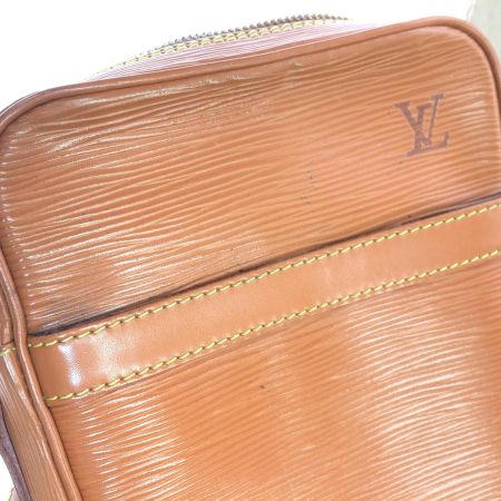  LOUIS VUITTON ルイヴィトン ショルダーバッグ エピ ダヌーブ 布袋付　 M11910 ブラウン