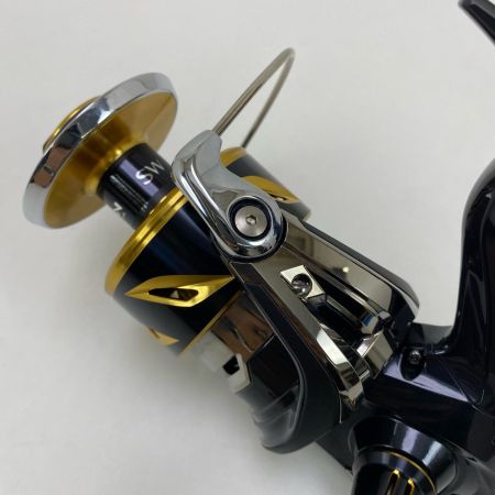  SHIMANO シマノ スピニングリール SHIMANO 04080 美品 程度A 箱、リールケース付 009660 20ステラSW 18000HG 04080