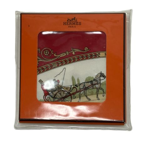  HERMES エルメス シルクスカーフ プチカレ42 ロンシャンへの散歩 レッド