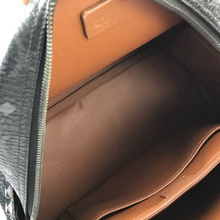  MCM エムシーエム リュック ヴィセトス スタッズ ブラック