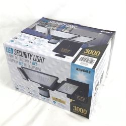 $$ NEWGALE ソーラーモーションセンサーライト 3000ルーメン #56784 Sランク